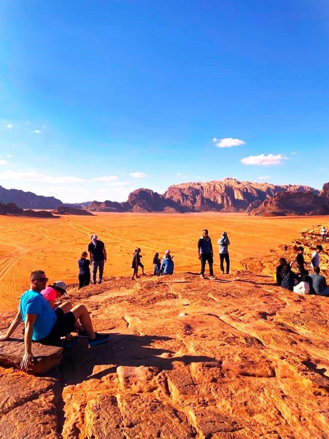 Wadi Rum Quiet Camp ภายนอก รูปภาพ