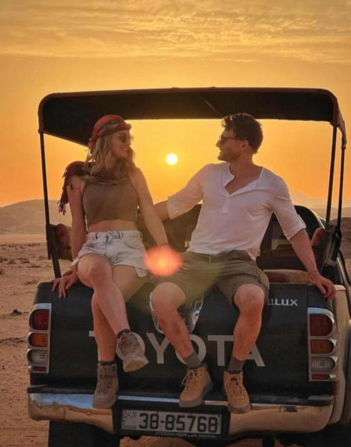 Wadi Rum Quiet Camp ภายนอก รูปภาพ
